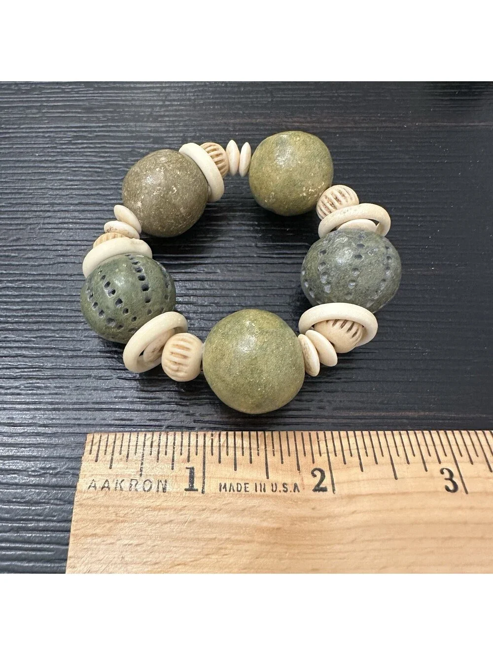 4 Piece Set Decorative Napkin Ring Holders Stone Age by Kemp and Beatley VGC